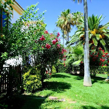 Planta Baja Con Porche Y Piscina, Cerca Del Mar Apartment Denia Exterior photo