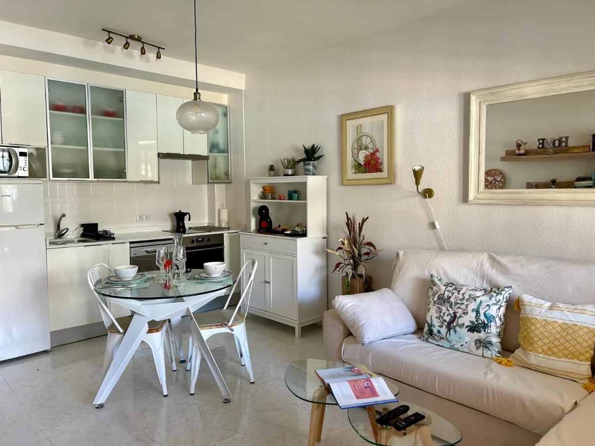Planta Baja Con Porche Y Piscina, Cerca Del Mar Apartment Denia Exterior photo