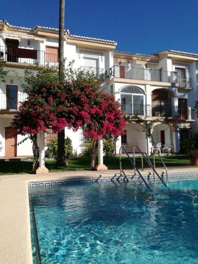 Planta Baja Con Porche Y Piscina, Cerca Del Mar Apartment Denia Exterior photo